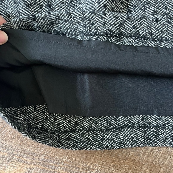 J Crew Sidewalk City Skirt - Picture 3 of 5